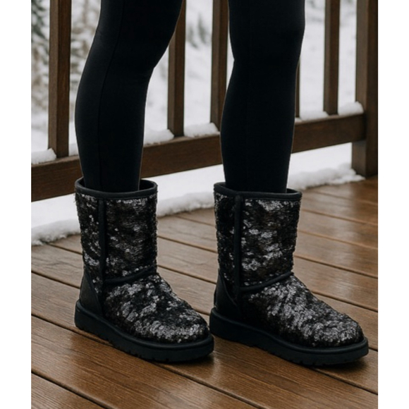 UGG Australia Black Sequin Boots Short Classic Shearling Winter Snow Ski Cold - Picture 1 of 9